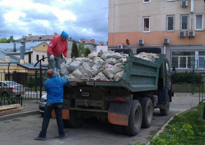 Вывоз мусора из новостройки в Липецке – ПроМусор, контейнеры, уборка и грузчики от 2183 руб
