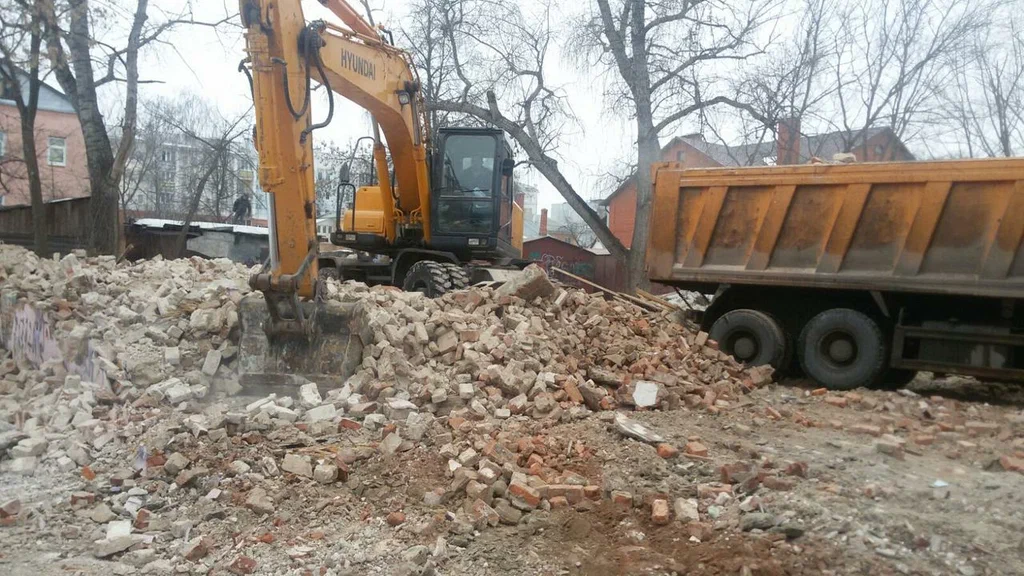 Вывоз мусора ОССиГ с выездом в Липецке в октябре