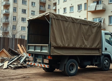 Вывоз мусора с чердака в Липецке от ПроМусор: очистка и уборка, цена от 2547 руб., срочно